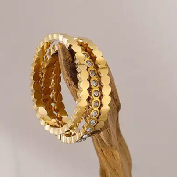 #26 Re-Stocked‼️THREE Gorgeous Gold Zircon Stackable Rings choose size - Picture 1 of 8